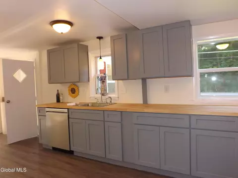 Kitchen - 25 Gabriel Rd, Corinth, NY 12822 photo 1 of 7