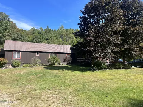 48 Antone Mt Rd, Corinth, NY 12822