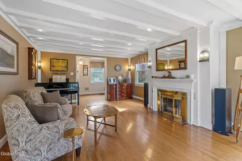 1185 Sumner Ave, Schenectady, NY 12309 photo 16