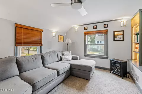 1185 Sumner Ave, Schenectady, NY 12309 photo 32