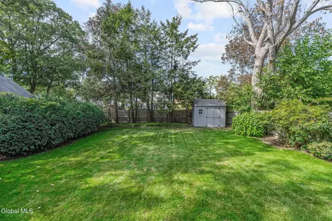 1185 Sumner Ave, Schenectady, NY 12309 photo 6