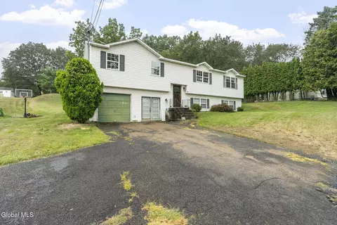 52 Boght Rd, Watervliet, NY 12189