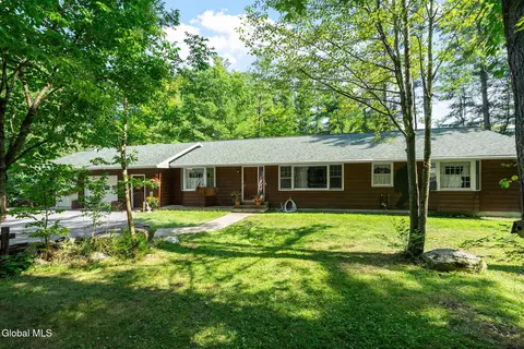 6575 Westfall Rd, Altamont, NY 12009