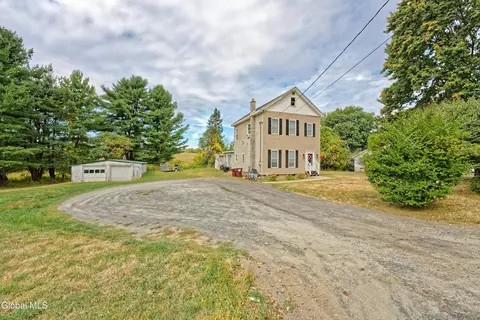 105 Liberty Rd, Troy, NY 12180