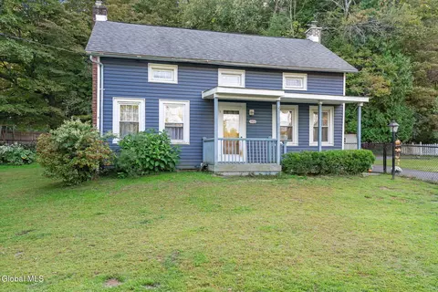 1412 County Route 28, Valatie, NY 12184