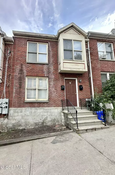 6 Myrtle Ave, Albany, NY 12202