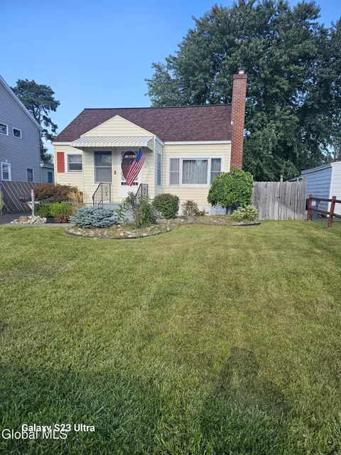 1217 Vinewood Ave, Schenectady, NY 12306