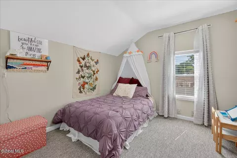 Bedroom - 23 Monroe Ave, Albany, NY 12203 photo 1 of 5