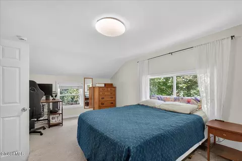 Bedroom - 23 Monroe Ave, Albany, NY 12203 photo 4 of 5
