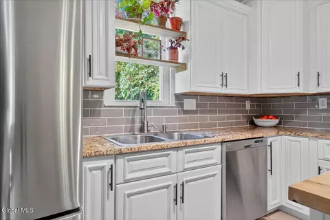 Kitchen - 23 Monroe Ave, Albany, NY 12203 photo 6 of 6