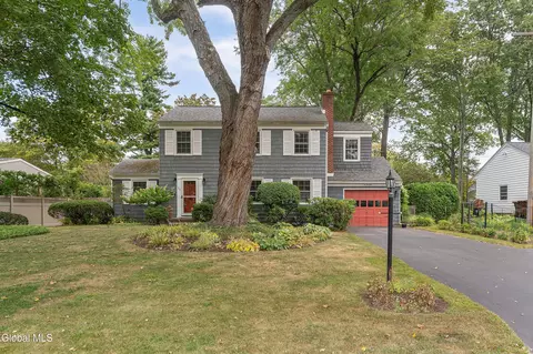 214 Winne Rd, Delmar, NY 12054