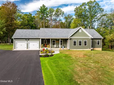 14 Old Schauber Rd, Ballston Lake, NY 12019