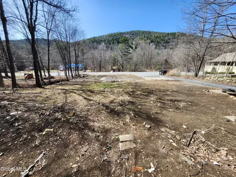 2874 Rt 9, Lake George, NY 12845