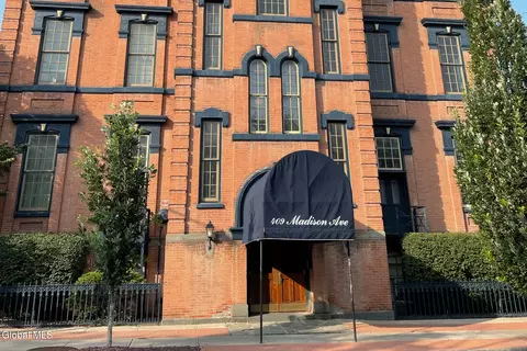 409 Madison Ave #102, Albany, NY 12210