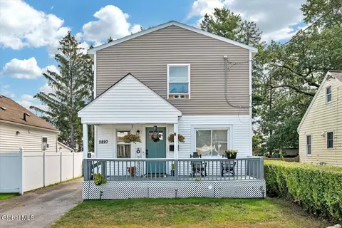 2820 Wellington Ave, Schenectady, NY 12306