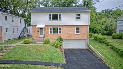 106 Tampa Ave, Albany, NY 12203