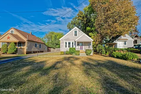 1006 Vinewood Ave, Schenectady, NY 12306