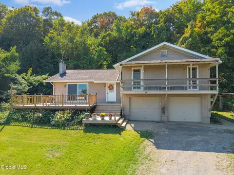 114 Jones Rd, Sharon Springs, NY 13459