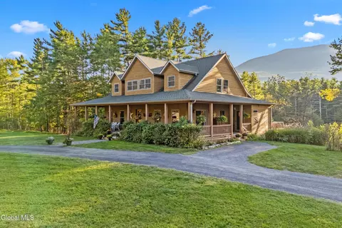 330 N Bald Hills Rd, Round Top, NY 12473