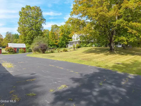 Exterior - 7341 Fishhouse Rd, Broadalbin, NY 12025 photo 13 of 28