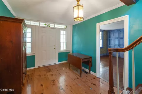Entry Way - 7341 Fishhouse Rd, Broadalbin, NY 12025 photo 1 of 9