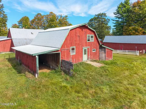 Exterior - 7341 Fishhouse Rd, Broadalbin, NY 12025 photo 18 of 28