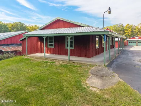 Exterior - 7341 Fishhouse Rd, Broadalbin, NY 12025 photo 11 of 28