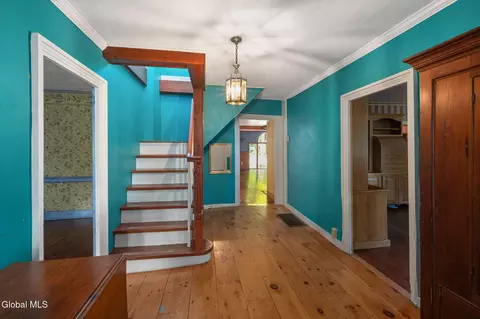 Entry Way - 7341 Fishhouse Rd, Broadalbin, NY 12025 photo 2 of 9