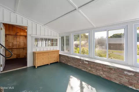 Exterior - 7341 Fishhouse Rd, Broadalbin, NY 12025 photo 8 of 28