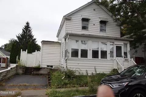 21 Tremont St, Albany, NY 12205