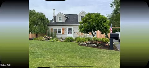 1016 Alheim Dr, Schenectady, NY 12303