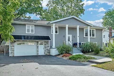 4 Wildwood Ave, Glenville, NY 12302