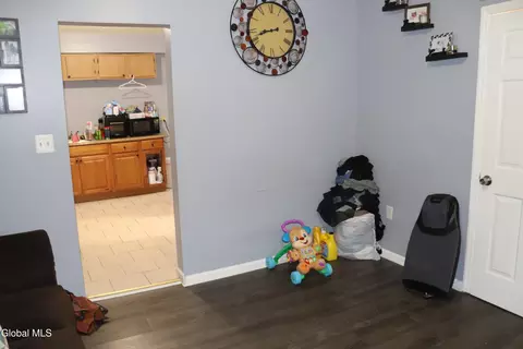 Entry Way - 845 Eastern Ave, Schenectady, NY 12308 photo 1 of 1