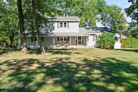 2449 Westminster Way, Schenectady, NY 12309