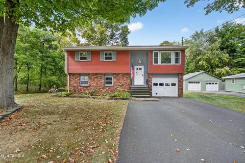 96 Voorheesville Ave, Voorheesville, NY 12186