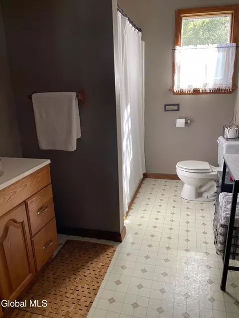 Bath - 427 Patrick Rd, Cobleskill, NY 12043 photo 2 of 2
