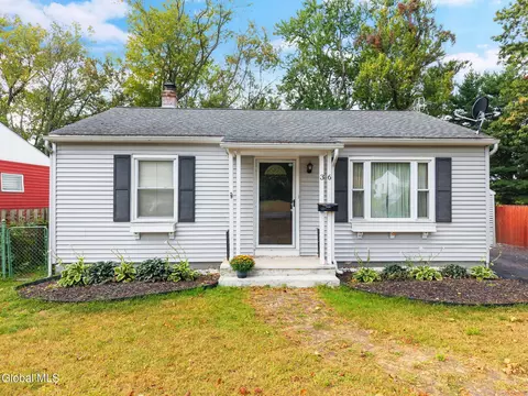 36 Providence St, Albany, NY 12203