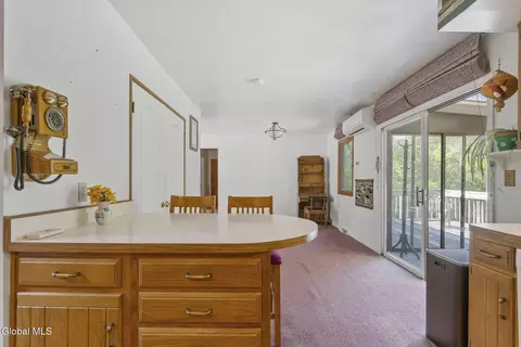 Dining - 827 Rector Rd, Glenville, NY 12302 photo 2 of 2