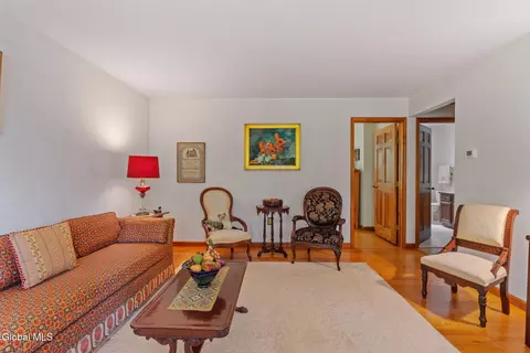 65 Bradt Rd, Rexford, NY 12148 photo 4