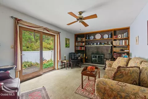 65 Bradt Rd, Rexford, NY 12148 photo 10