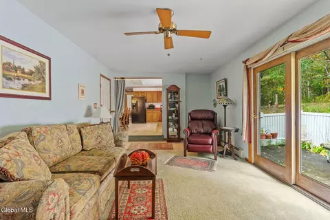 65 Bradt Rd, Rexford, NY 12148 photo 11
