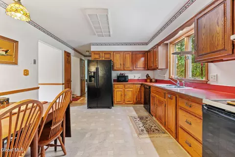 65 Bradt Rd, Rexford, NY 12148 photo 7
