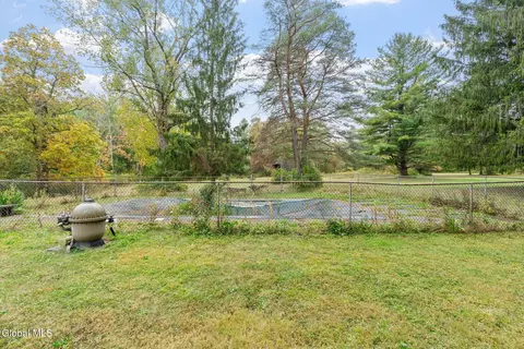 132 Snake Hill Rd, Glenville, NY 12302 photo 33