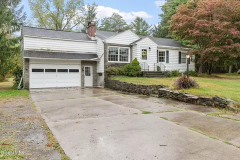 132 Snake Hill Rd, Glenville, NY 12302 photo 2