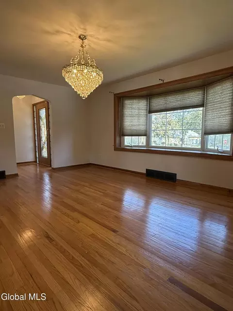 1450 Grenoside Ave, Schenectady, NY 12308 photo 9