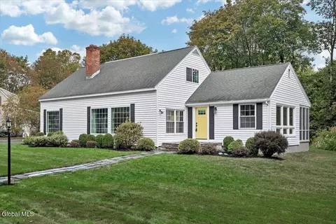 10 Kenworth Ave, Troy, NY 12180