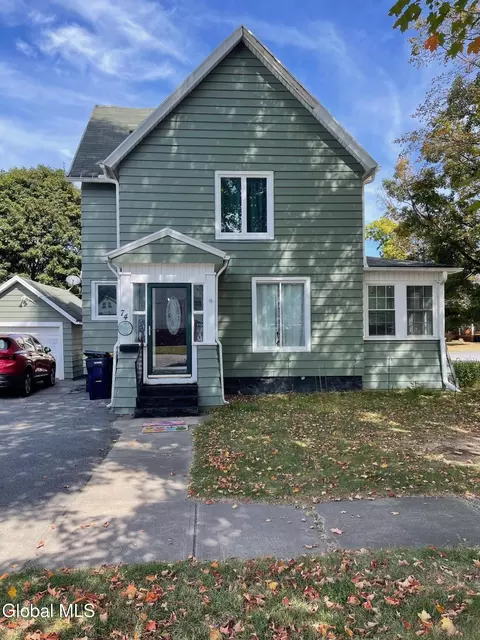 74 Montgomery St, Ilion, NY 13357