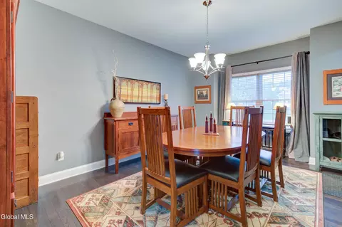 Dining - 212 Lisha Kill Rd, Schenectady, NY 12309 photo 1 of 5