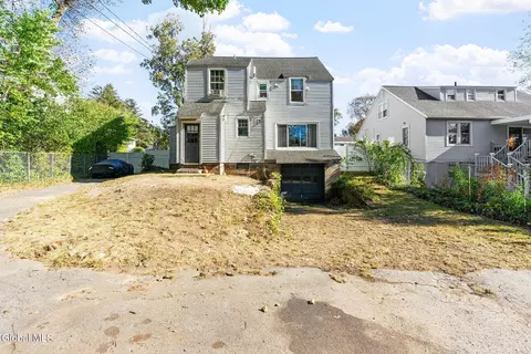 Exterior - 1645 Wendell Ave, Schenectady, NY 12308 photo 7 of 8