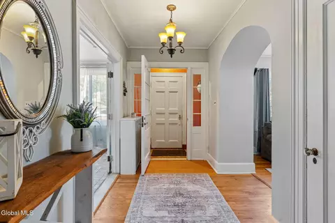 Entry Way - 1645 Wendell Ave, Schenectady, NY 12308 photo 1 of 2